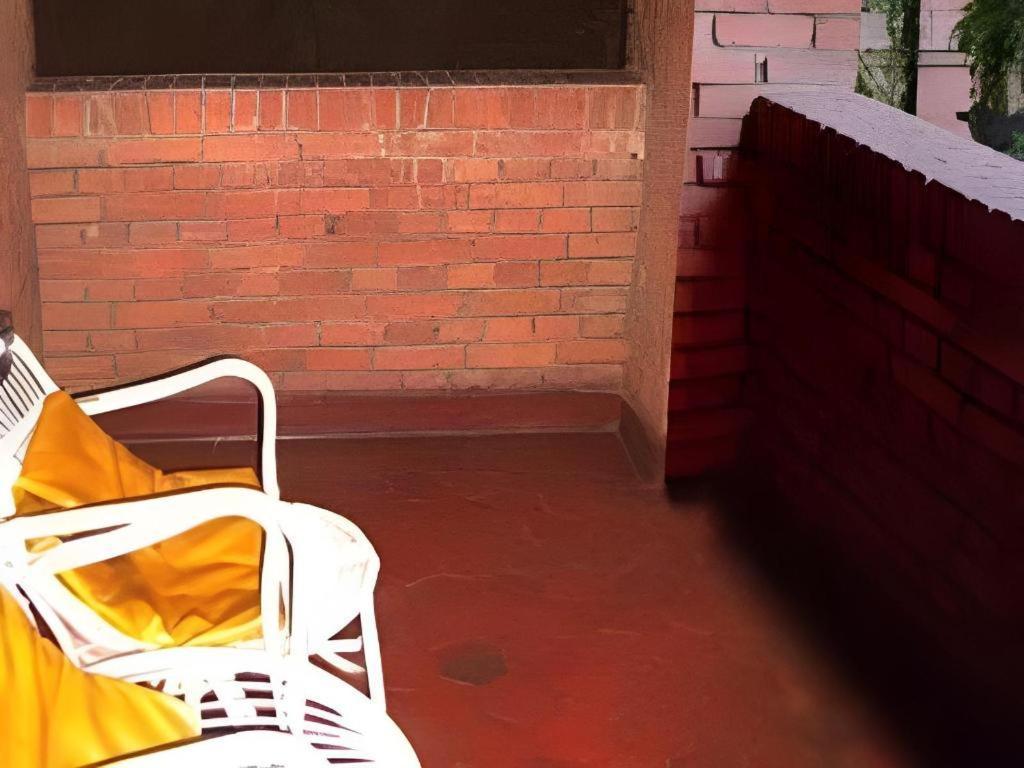 Hotel Vajra Katmandu Kültér fotó
