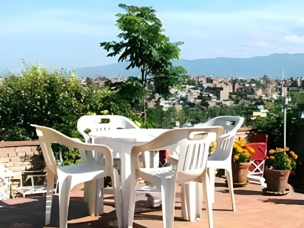 Hotel Vajra Katmandu Kültér fotó