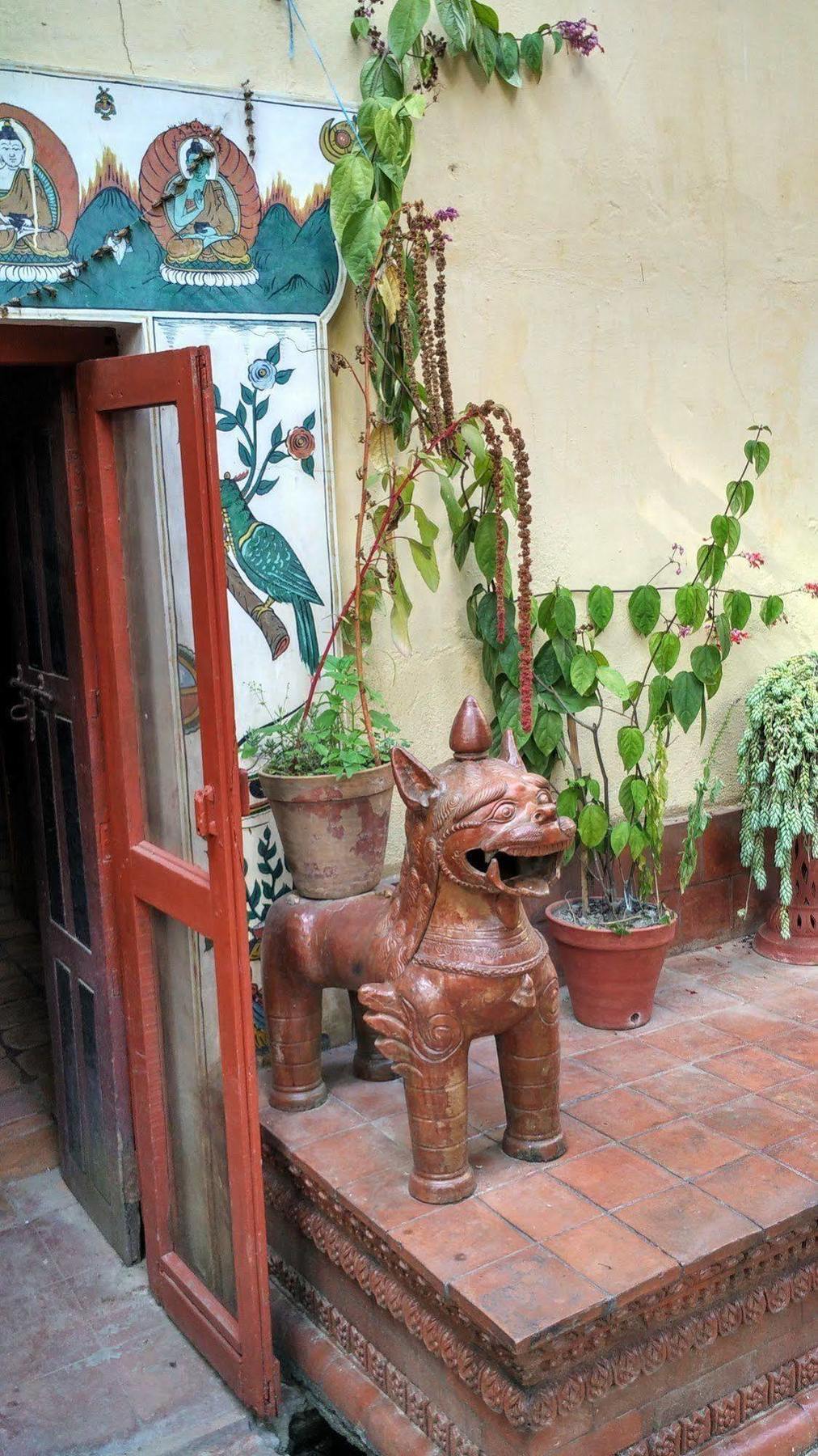 Hotel Vajra Katmandu Kültér fotó