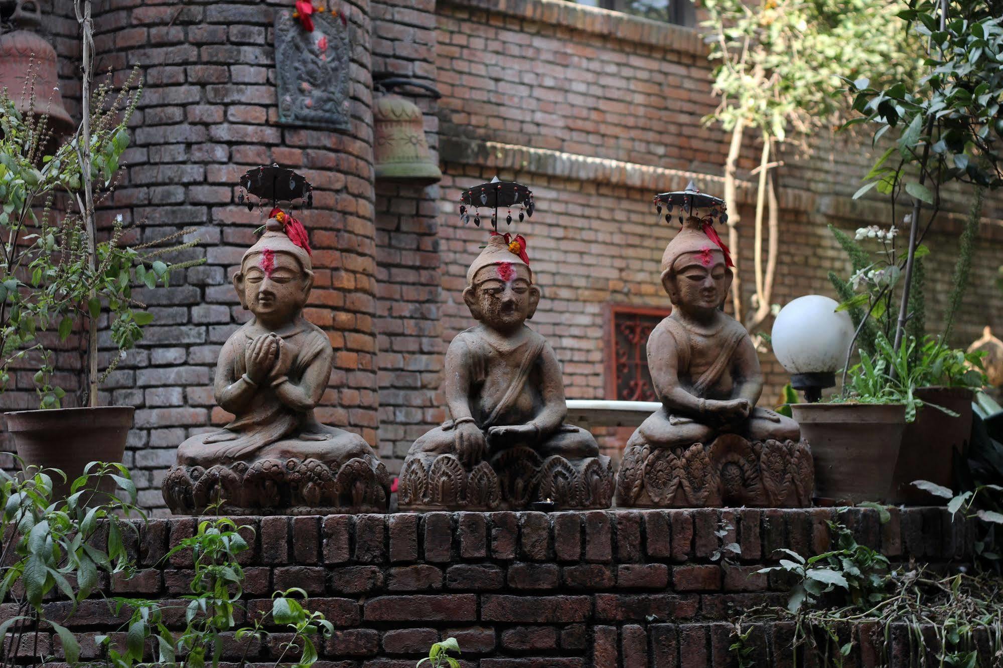 Hotel Vajra Katmandu Kültér fotó