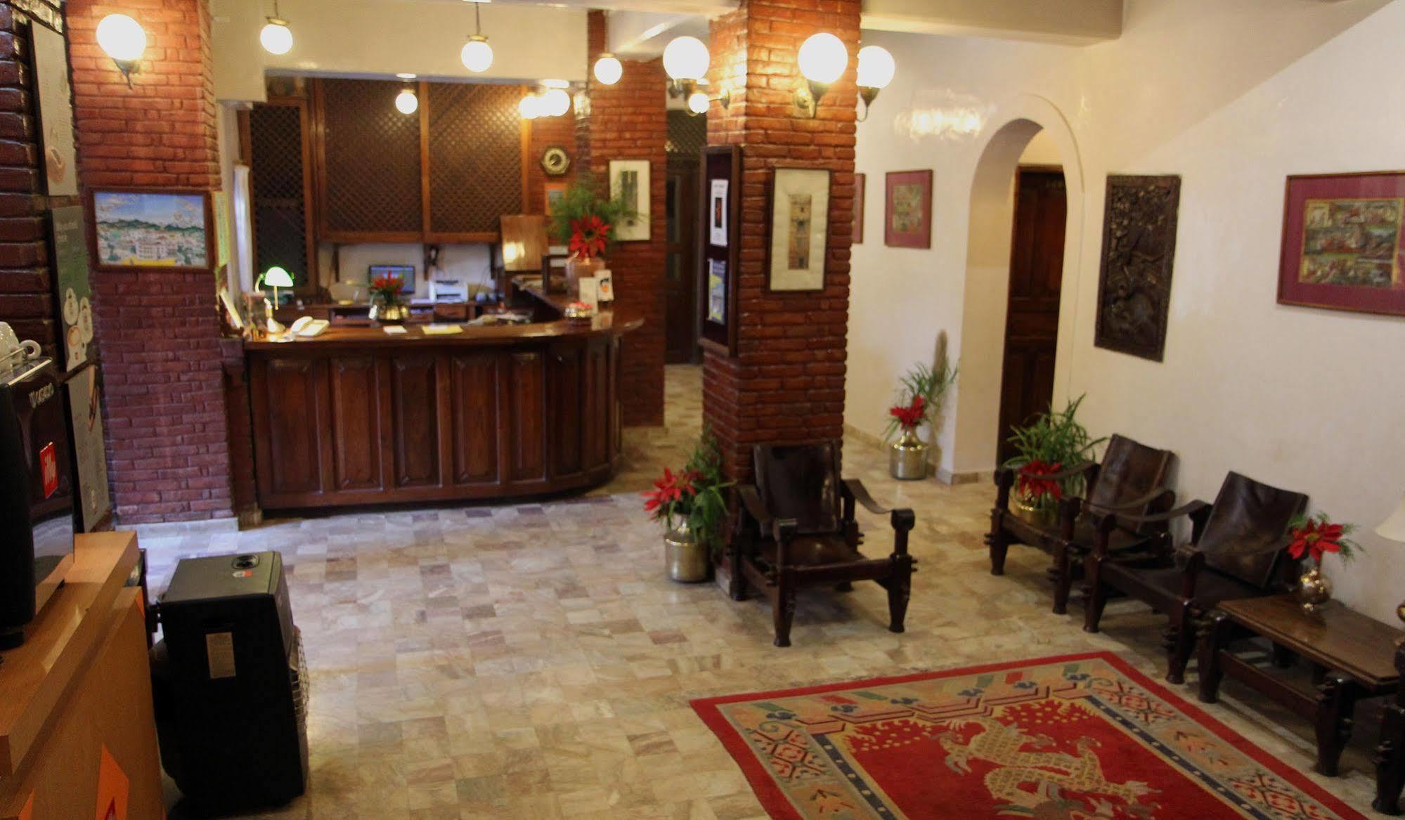 Hotel Vajra Katmandu Kültér fotó
